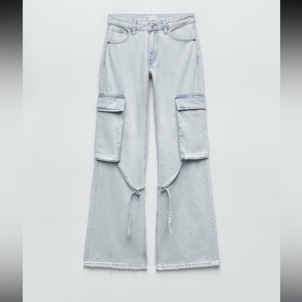 Zara midrise TRF cargo jeans